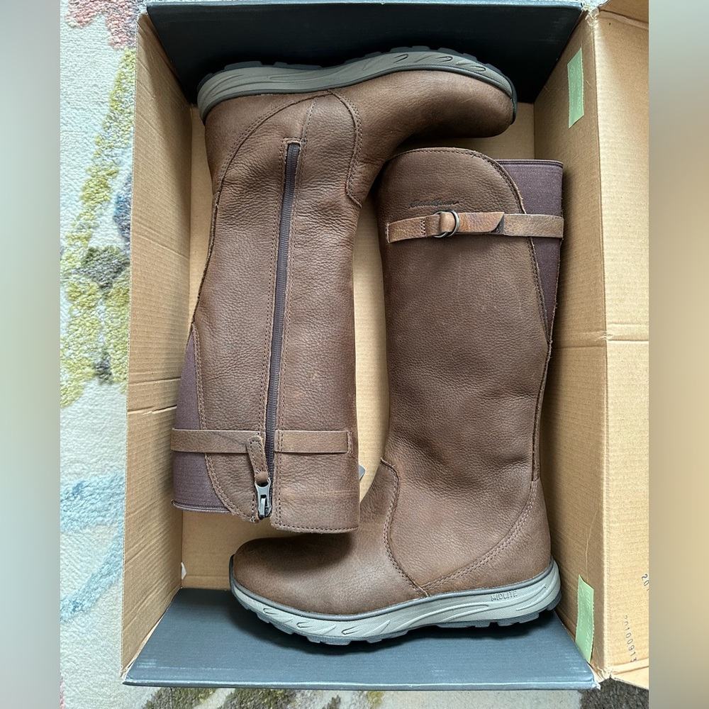 Never Worn* Eddie Bauer Lodge Boots size 7